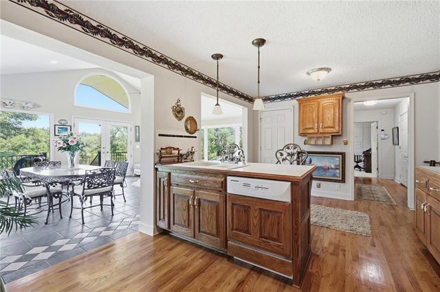 29585 Somerset Road, Paola, KS 66071