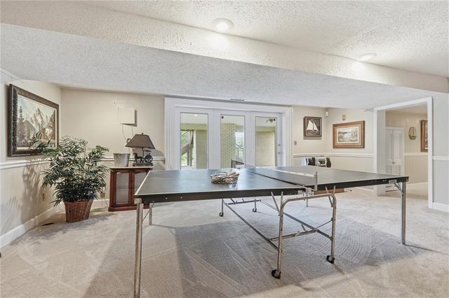29585 Somerset Road, Paola, KS 66071