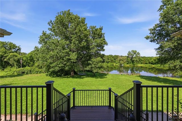 29585 Somerset Road, Paola, KS 66071