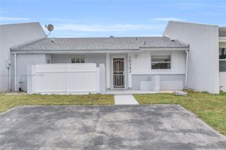 10383 SW 209th Ln 10383, Cutler Bay, FL 33189