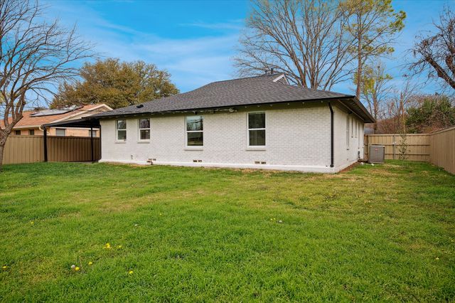 3148 Woodwind Lane, Dallas, TX 75229