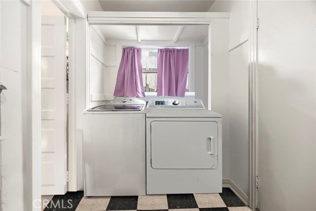 1842 Temple Avenue, Signal Hill, CA 90755