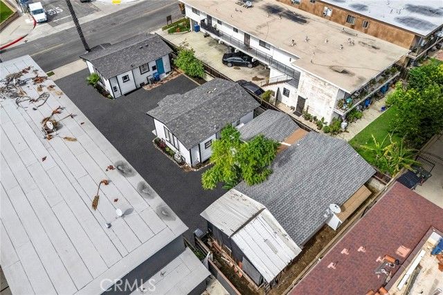 1842 Temple Avenue, Signal Hill, CA 90755