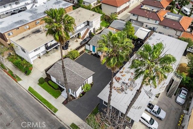 1842 Temple Avenue, Signal Hill, CA 90755