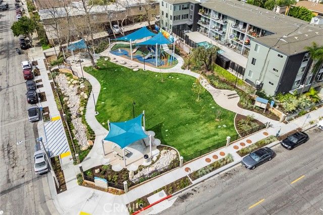 1842 Temple Avenue, Signal Hill, CA 90755