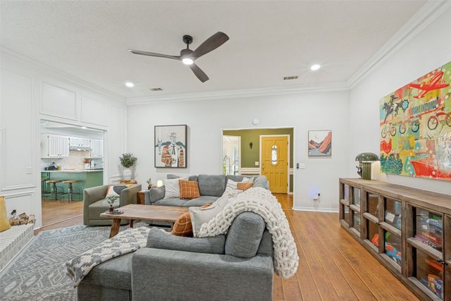 700 Reese Lane, Hurst, TX 76054