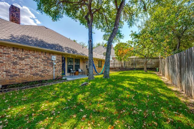 700 Reese Lane, Hurst, TX 76054