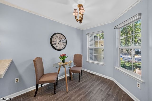 303 Cobblestone Ct, South Brunswick Twp., NJ 08852