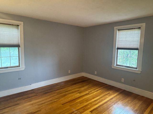 28 Bedford Road, Woburn, MA 01801