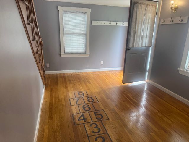 28 Bedford Road, Woburn, MA 01801