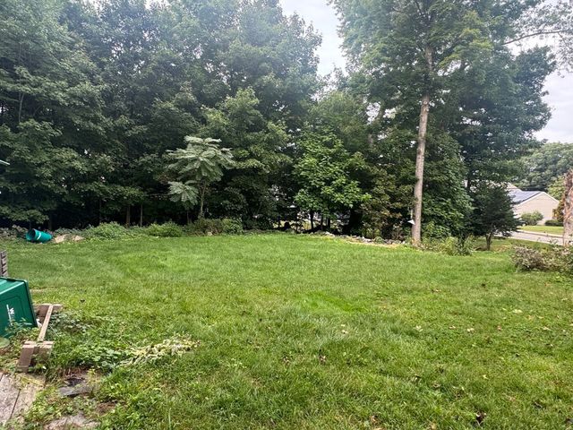 28 Bedford Road, Woburn, MA 01801
