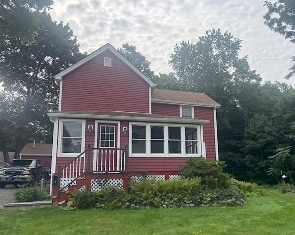 28 Bedford Road, Woburn, MA 01801