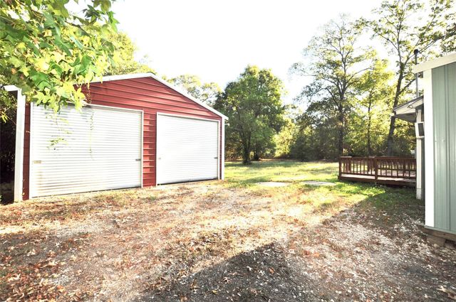 208 Blue Lake Drive, Huffman, TX 77336