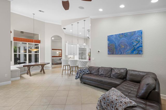 10812 Castle Oak Drive, Boynton Beach, FL 33473