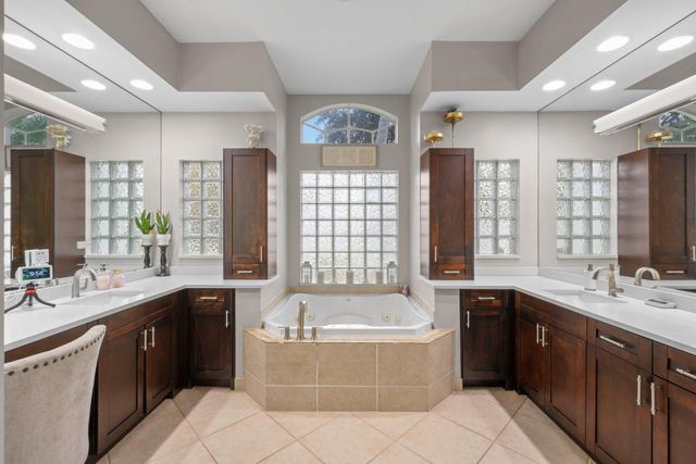 10812 Castle Oak Drive, Boynton Beach, FL 33473