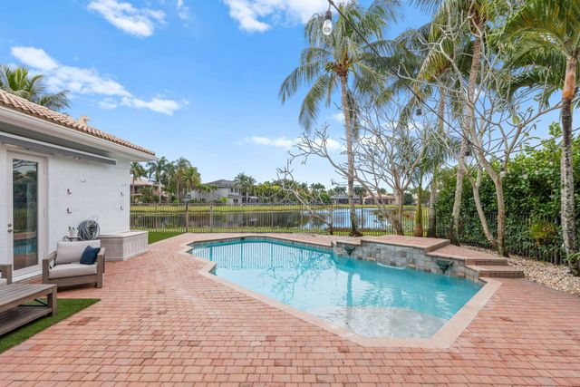 10812 Castle Oak Drive, Boynton Beach, FL 33473
