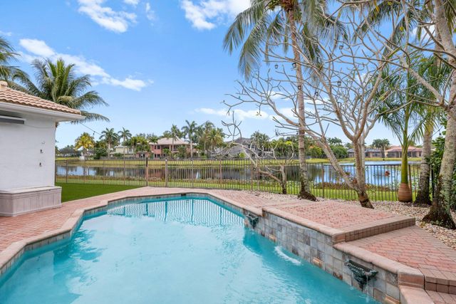 10812 Castle Oak Drive, Boynton Beach, FL 33473