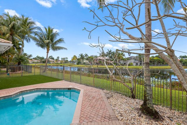 10812 Castle Oak Drive, Boynton Beach, FL 33473
