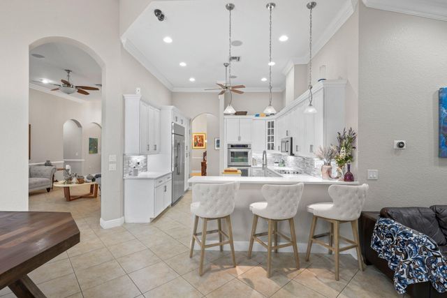 10812 Castle Oak Drive, Boynton Beach, FL 33473