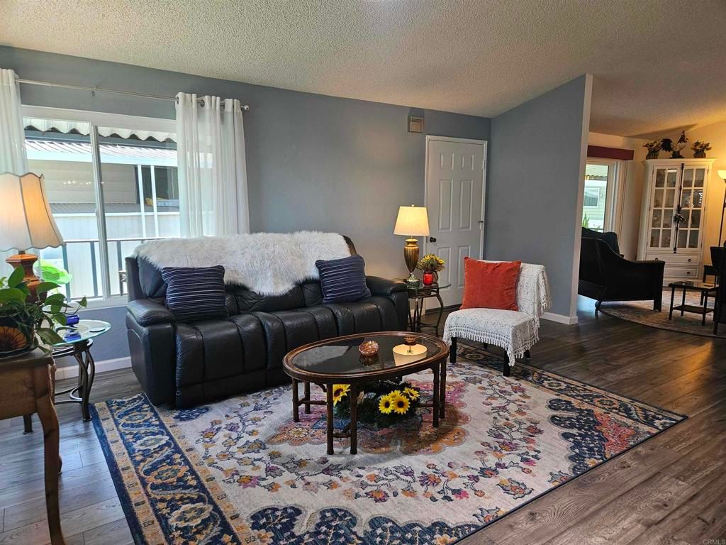 Image 9 of property listing at 276 N El Camino Real 104, Oceanside, CA 92058