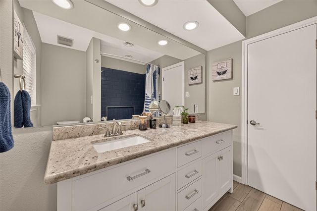 15302 Jersey Drive, Jersey Village, TX 77040