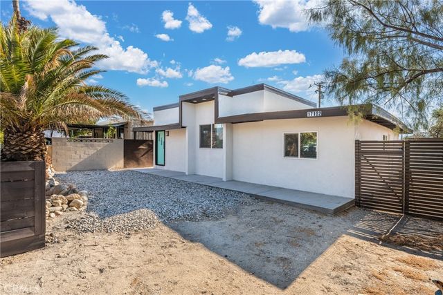 17102 Sanborn, North Palm Springs, CA 92258