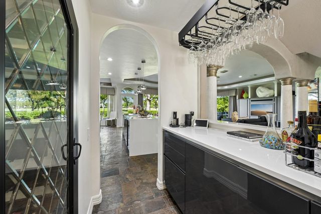 6 Farrell Ridge Drive, Sugar Land, TX 77479