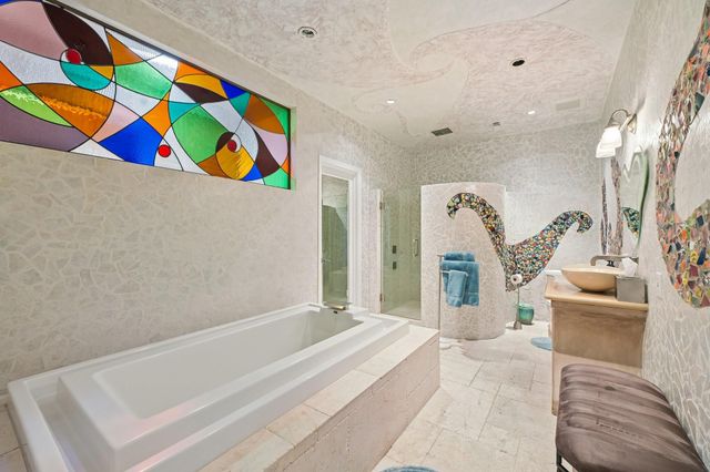 6 Farrell Ridge Drive, Sugar Land, TX 77479
