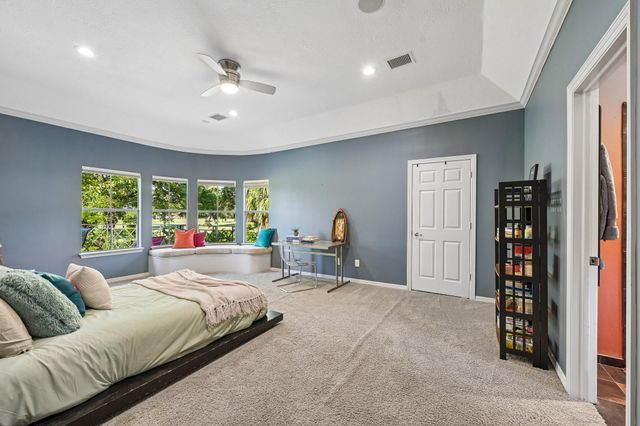 6 Farrell Ridge Drive, Sugar Land, TX 77479