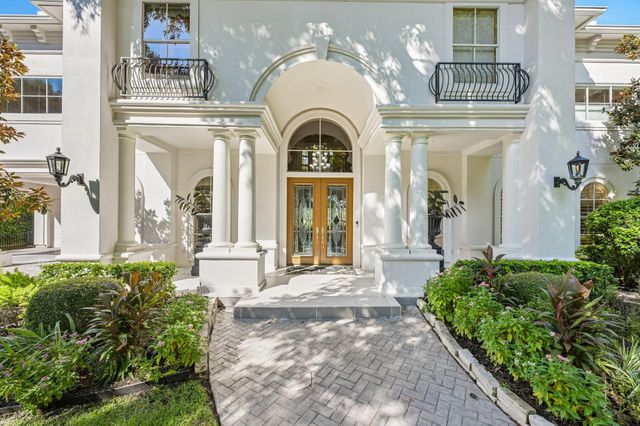 6 Farrell Ridge Drive, Sugar Land, TX 77479