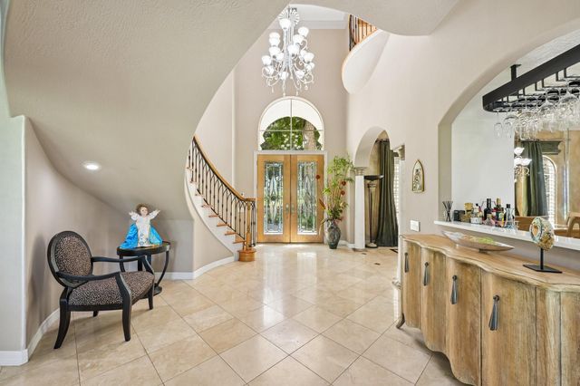 6 Farrell Ridge Drive, Sugar Land, TX 77479