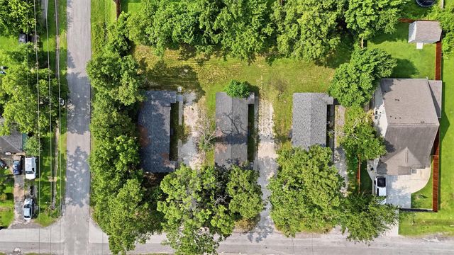 8034 Record Street B, Houston, TX 77028