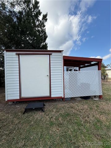 2562 N Lantern Terrace, Hernando, FL 34442