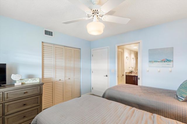 1901 S Roosevelt Blvd Apt 407W, Key West, FL 33040