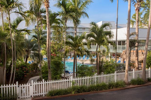 1901 S Roosevelt Blvd Apt 407W, Key West, FL 33040