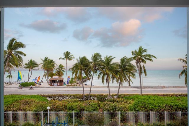 1901 S Roosevelt Blvd Apt 407W, Key West, FL 33040