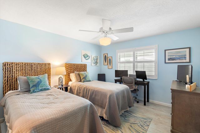 1901 S Roosevelt Blvd Apt 407W, Key West, FL 33040