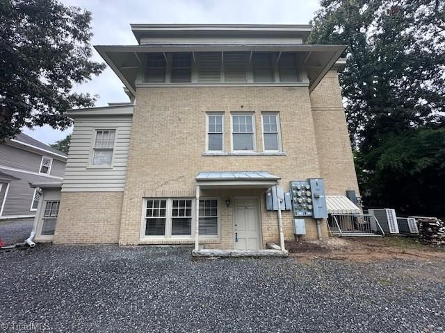 817 N Elm Street G, Greensboro, NC 27401