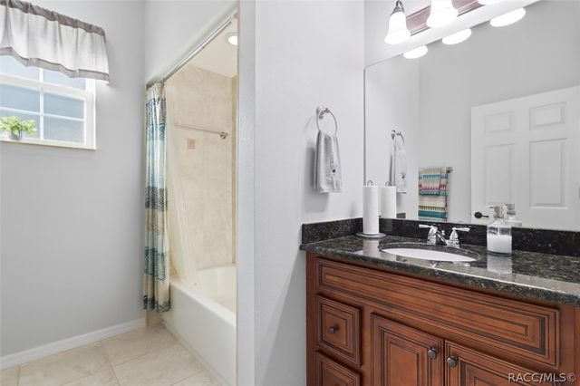 21 Lone Pine Street, Homosassa, FL 34446