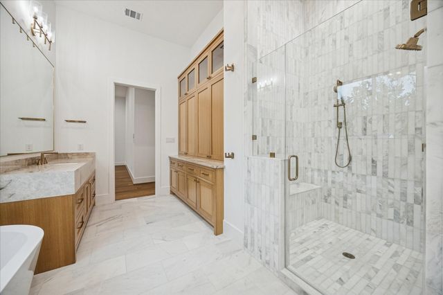 830 Azalea Street, Houston, TX 77018