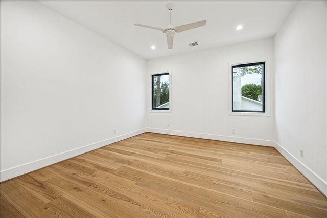 830 Azalea Street, Houston, TX 77018