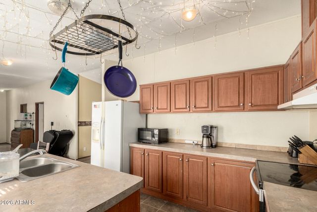 8601 N 103RD Avenue 230, Peoria, AZ 85345