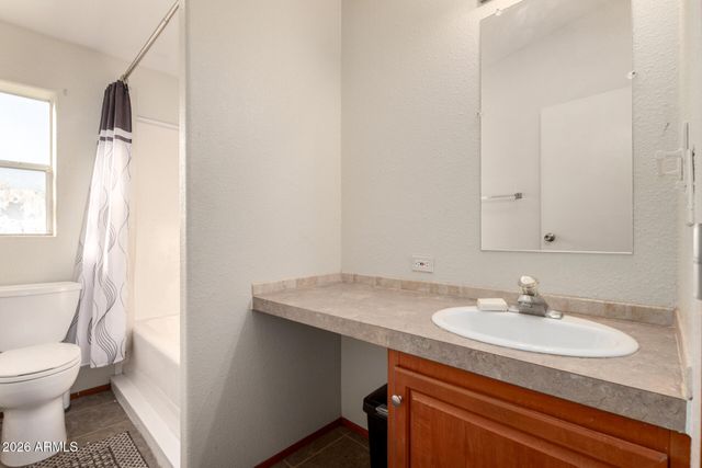 8601 N 103RD Avenue 230, Peoria, AZ 85345