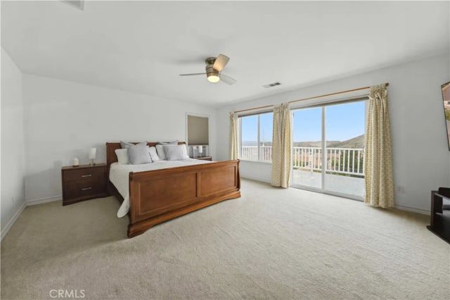 28653 Crown Heights Court, Canyon Country, CA 91387