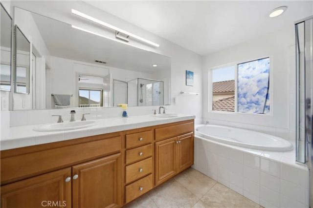 28653 Crown Heights Court, Canyon Country, CA 91387