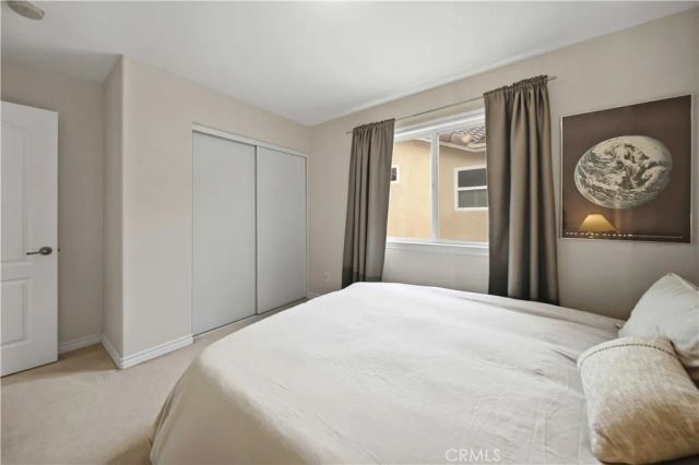 28653 Crown Heights Court, Canyon Country, CA 91387