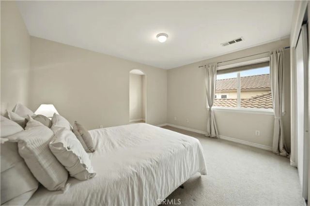 28653 Crown Heights Court, Canyon Country, CA 91387