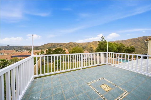 28653 Crown Heights Court, Canyon Country, CA 91387