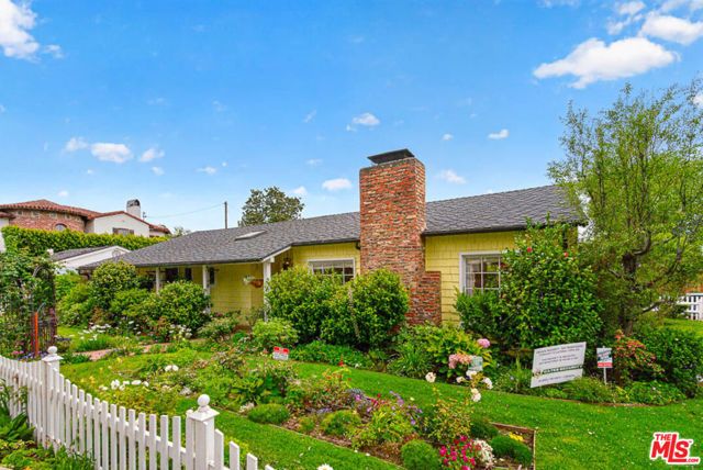 16036 Junaluska Way, Pacific Palisades (los Angeles), CA 90272