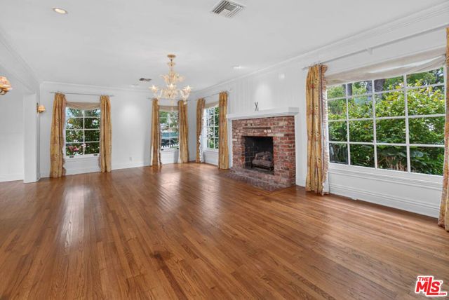 16036 Junaluska Way, Pacific Palisades (los Angeles), CA 90272